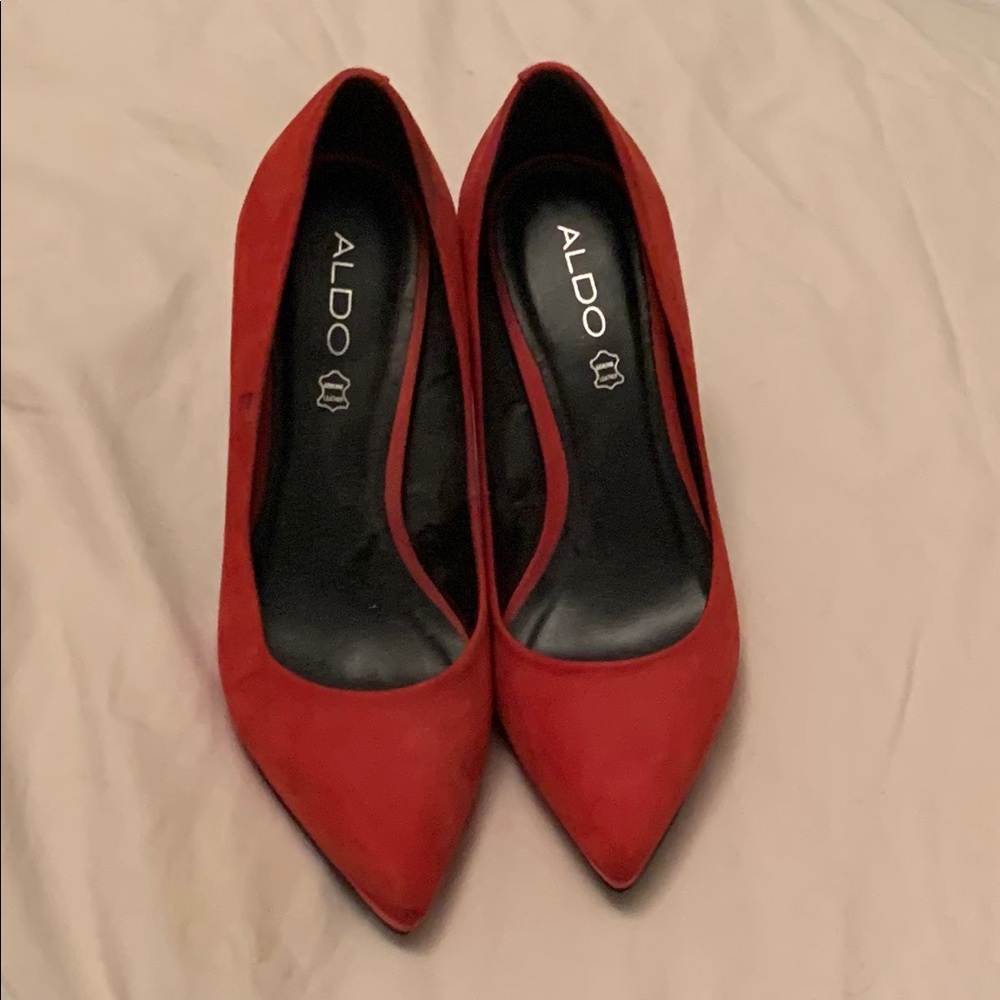 Red Aldo heels size 8.5